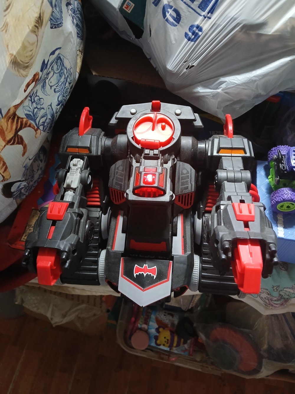 Fisher-Price Imaginext DC Super Friends RC Transforming Batbot works has remote